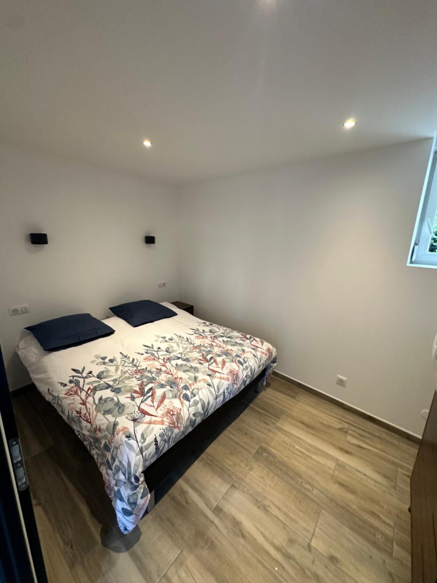 Appartement Moderne Et Confort Châtillon-sur-Seine Екстериор снимка