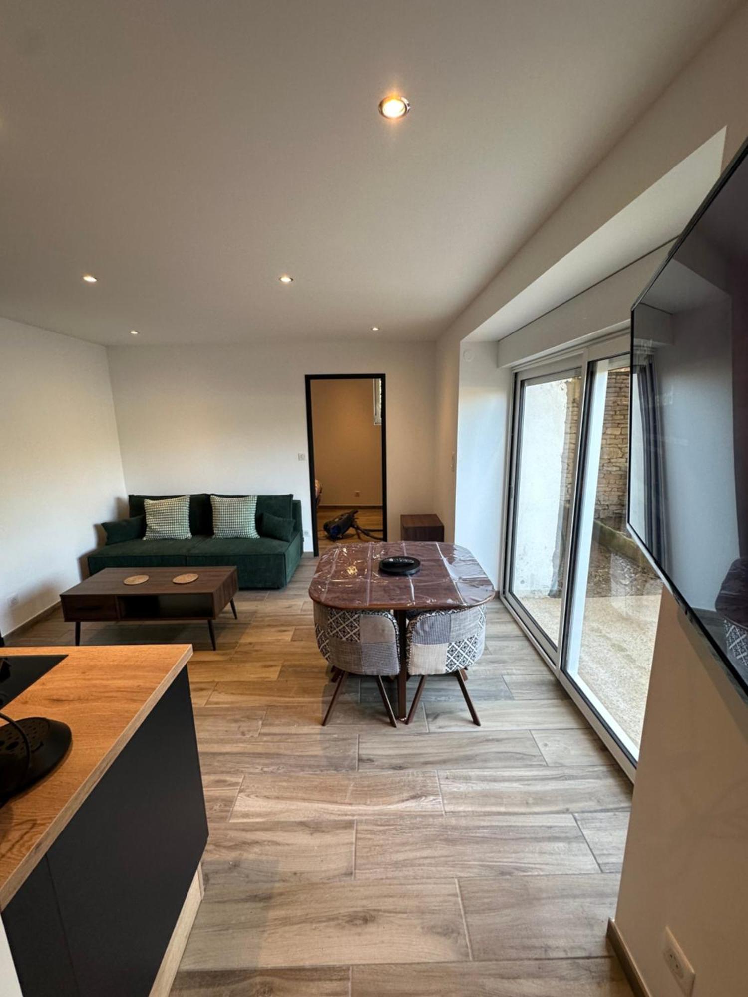 Appartement Moderne Et Confort Châtillon-sur-Seine Екстериор снимка